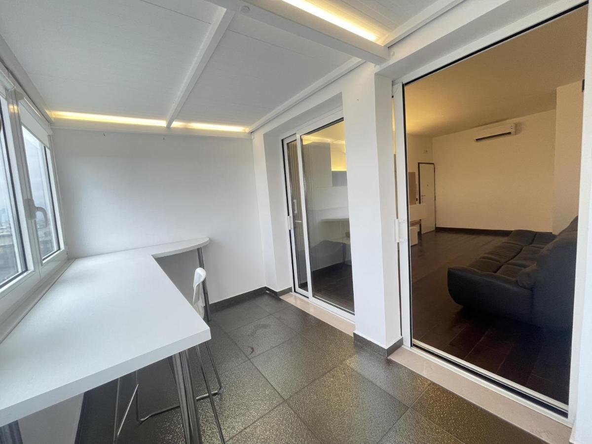 Cconforthotels Appartamento Skyline Бари Екстериор снимка